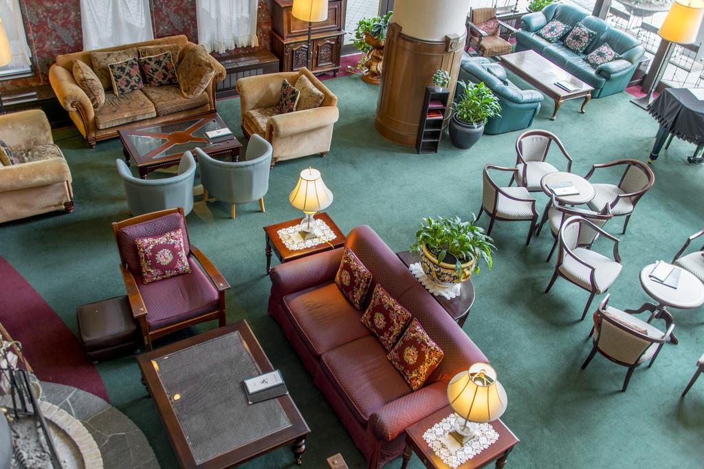 Hakuba Mominoki Hotel Exterior photo