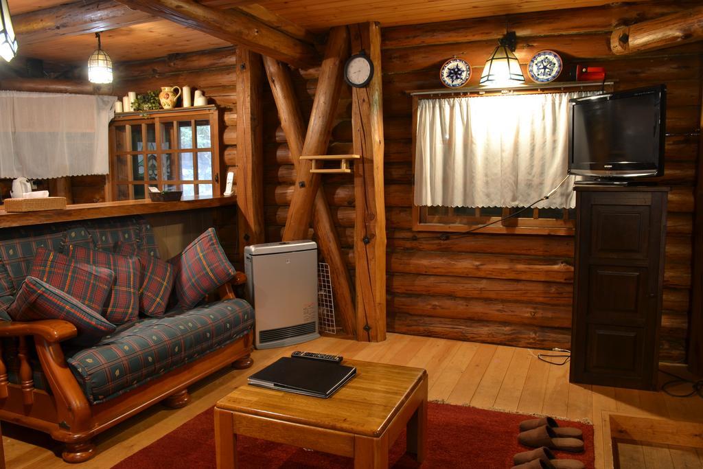 Hakuba Mominoki Hotel Exterior photo